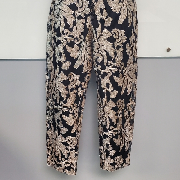 Like NEW JOA Taupe Blk Sequin Embroidered Flat Front Fancy Cigarette Pant Sz S/M - Picture 2 of 12